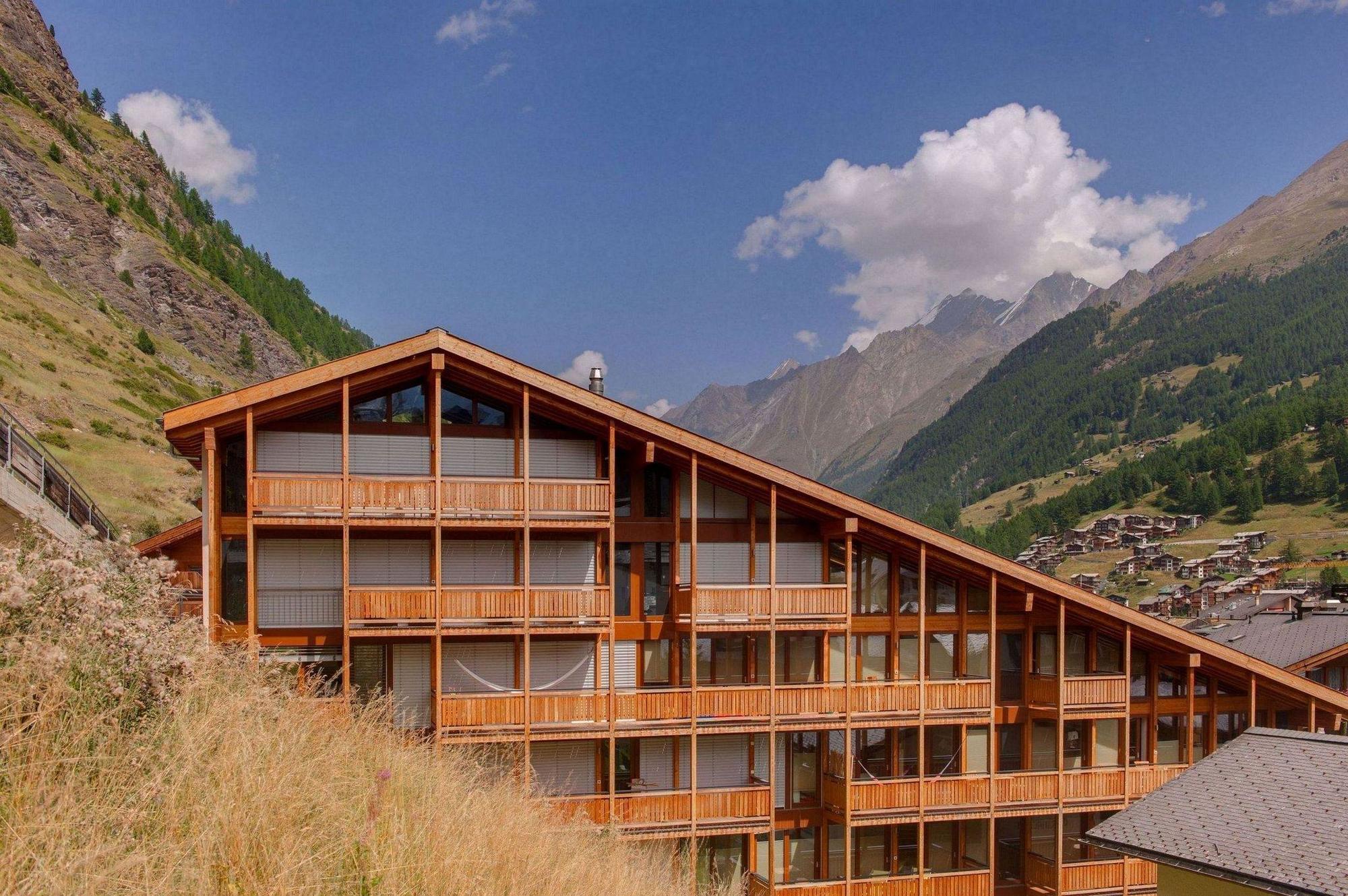 Apartment Meric Superior Zermatt Bagian luar foto